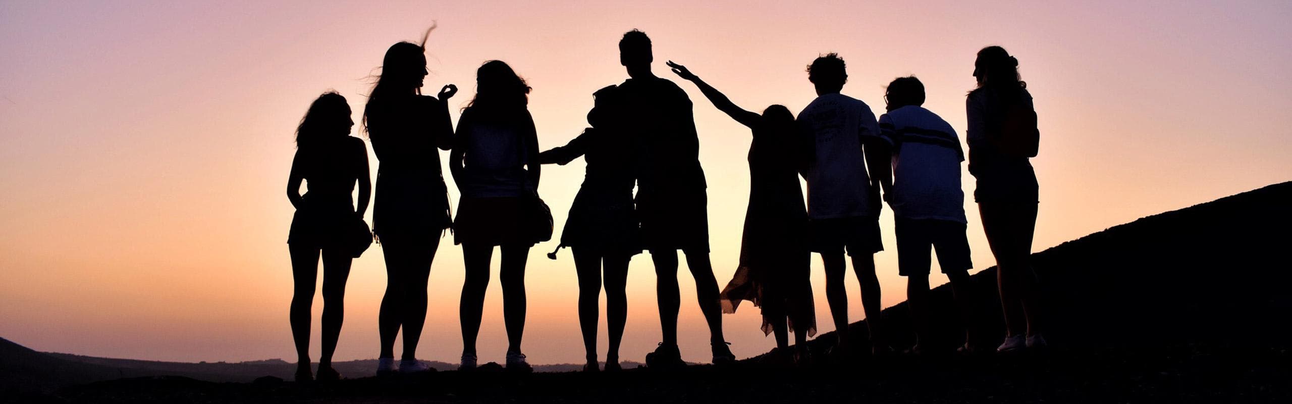 Un groupe réuni dans un moment chaleureux